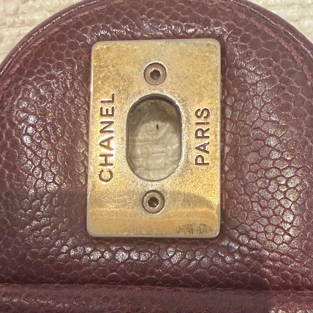 CHANEL
Burgundy Quilted Glazed Caviar Leather Large Shiva Flap Shoulder Bag - Picture 8 of 17